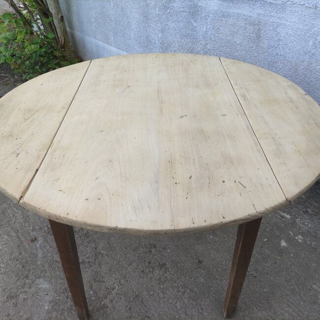Table ronde rabattable