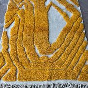 Tapis de salon fait main artisanale taille 150 x 250 cm orange