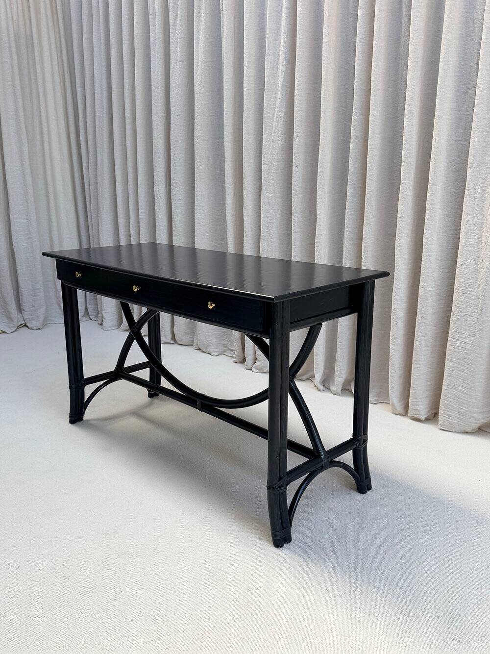 Gasparucci Italo office set / Jokhang Tiger velvet, designed by J. Hartig, Schumacher
