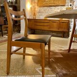 Lot de 4 chaises scandinaves en teck et skaï noir des années 60