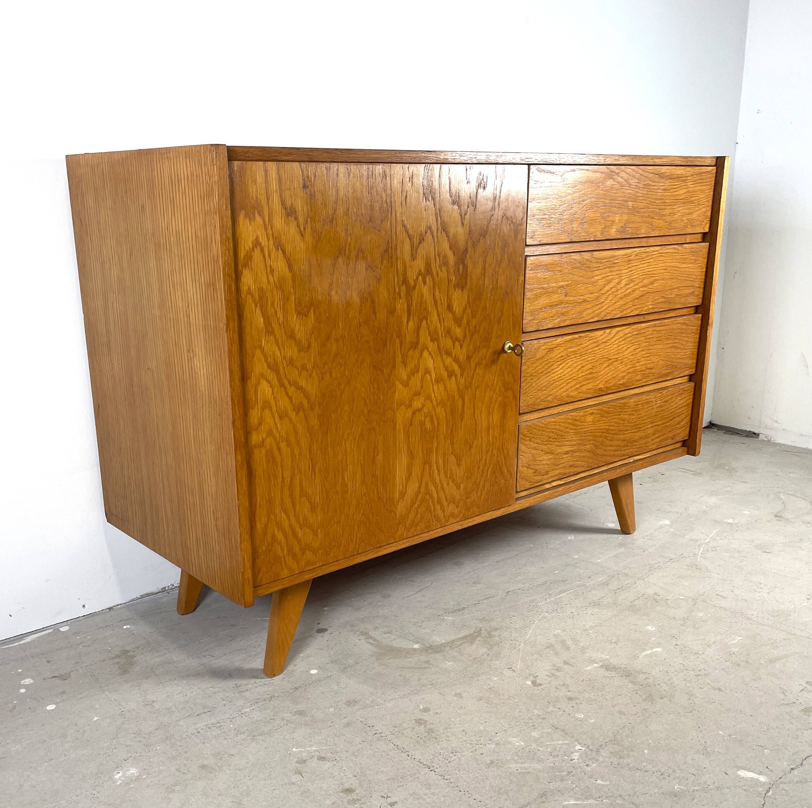 Sideboard U458 by Jiří Jiroutek