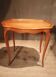 Table d appoint en merisier style Louis XV