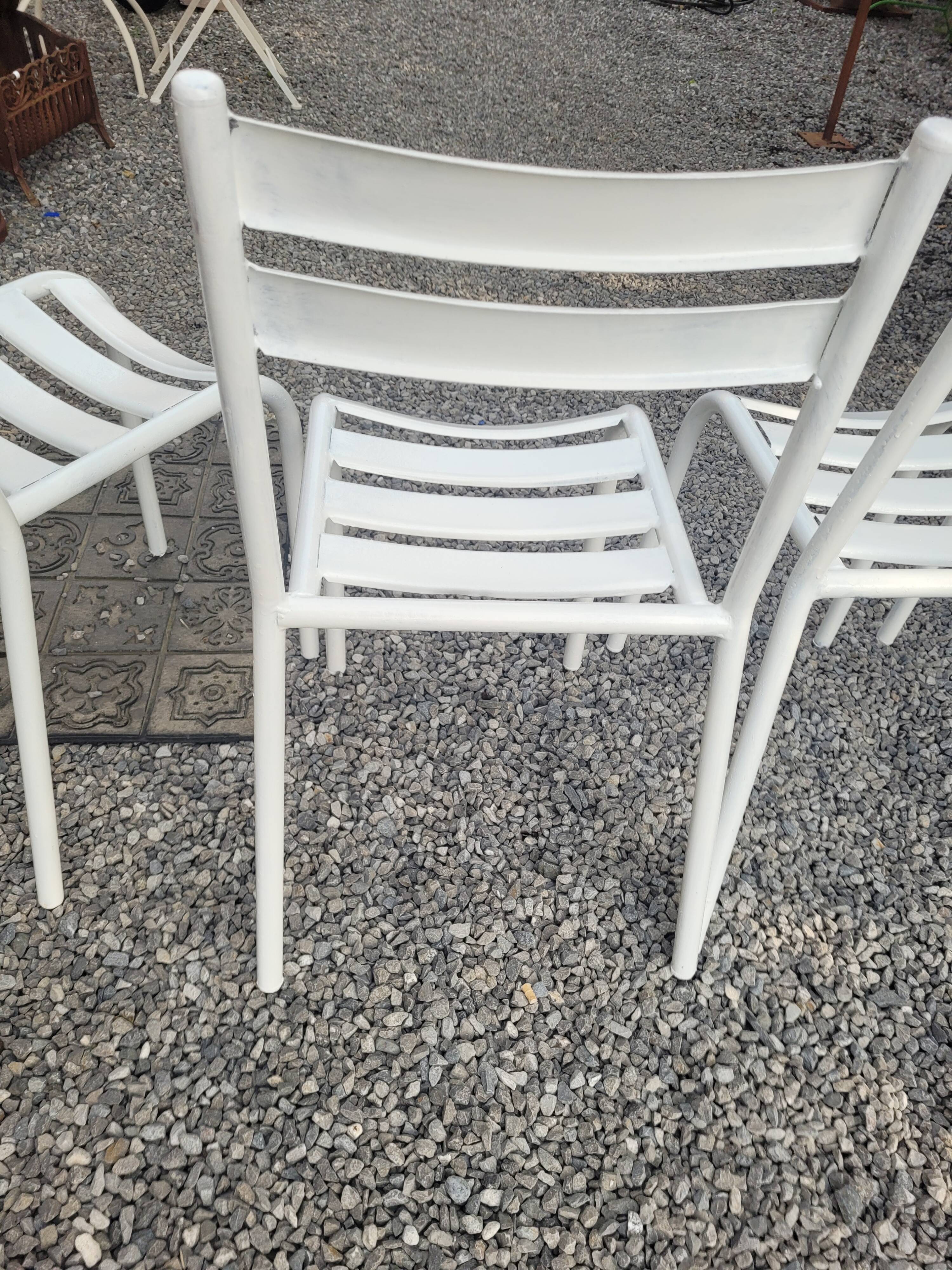 6 iron garden chairs