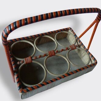 Servant wearing orange glasses rattan