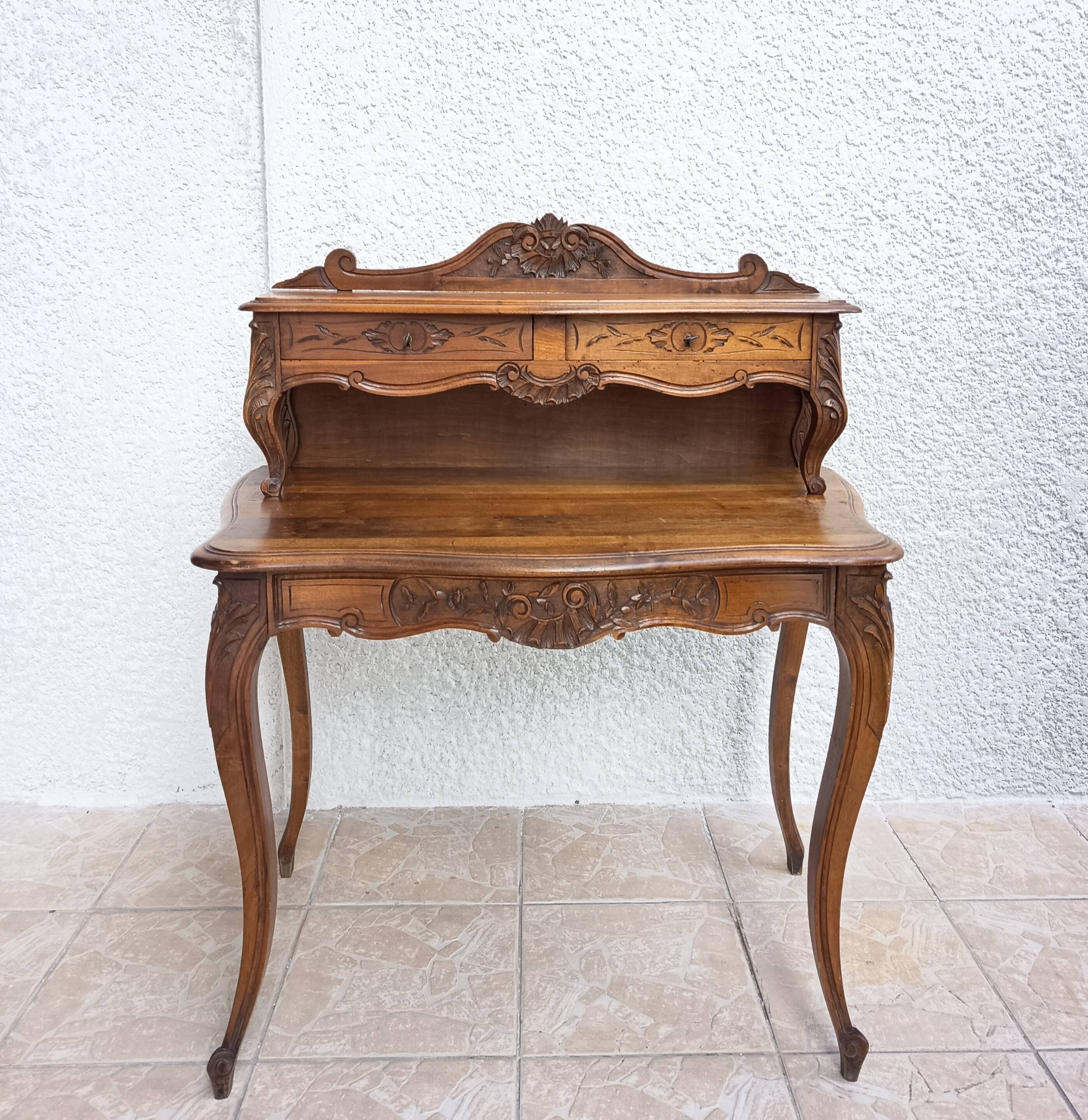 Louis XV walnut desk
