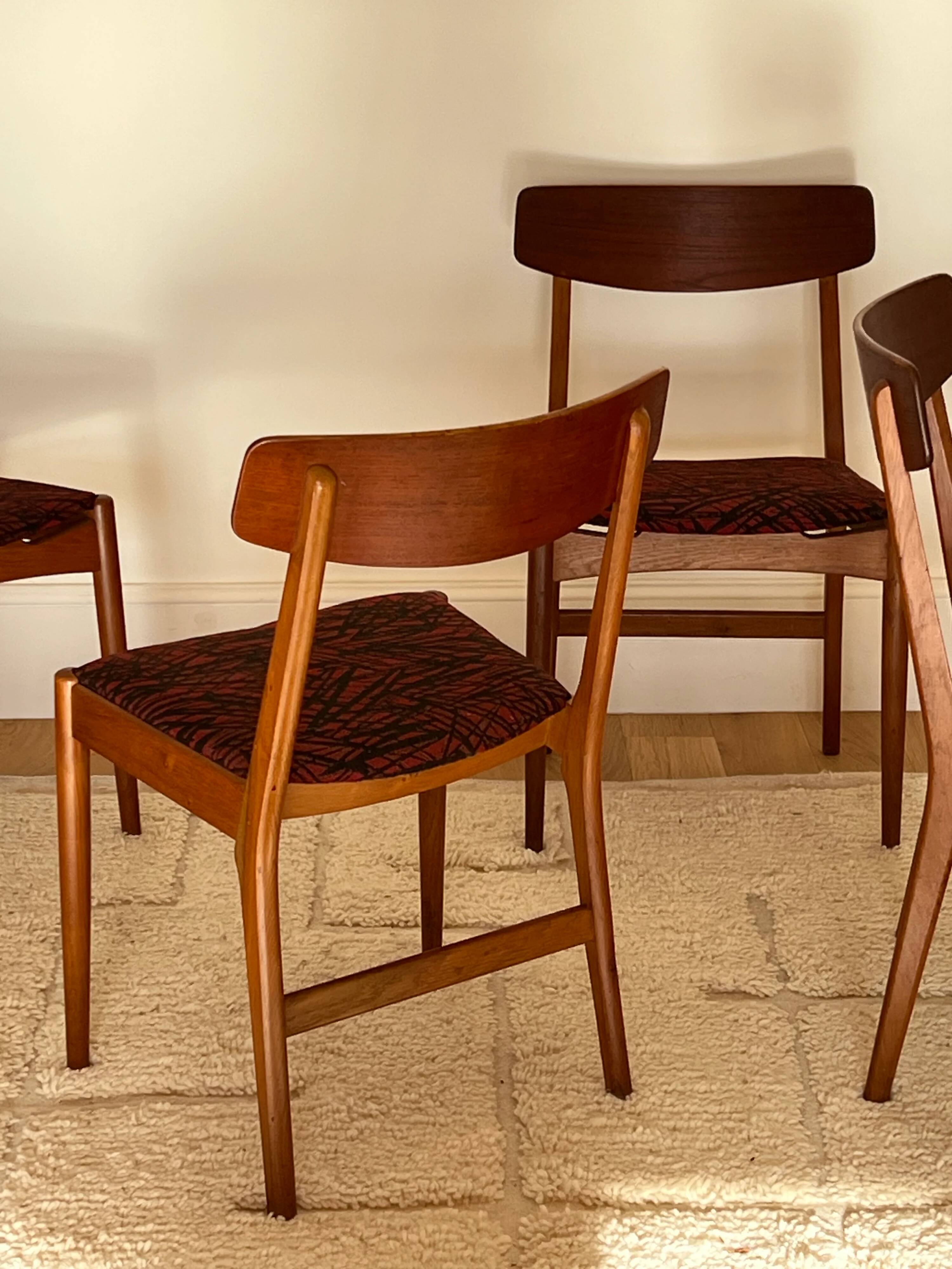 Set of 4 vintage Scandinavian "Virta" chairs