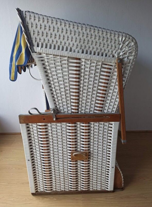Beach and garden basket tcm 80s.