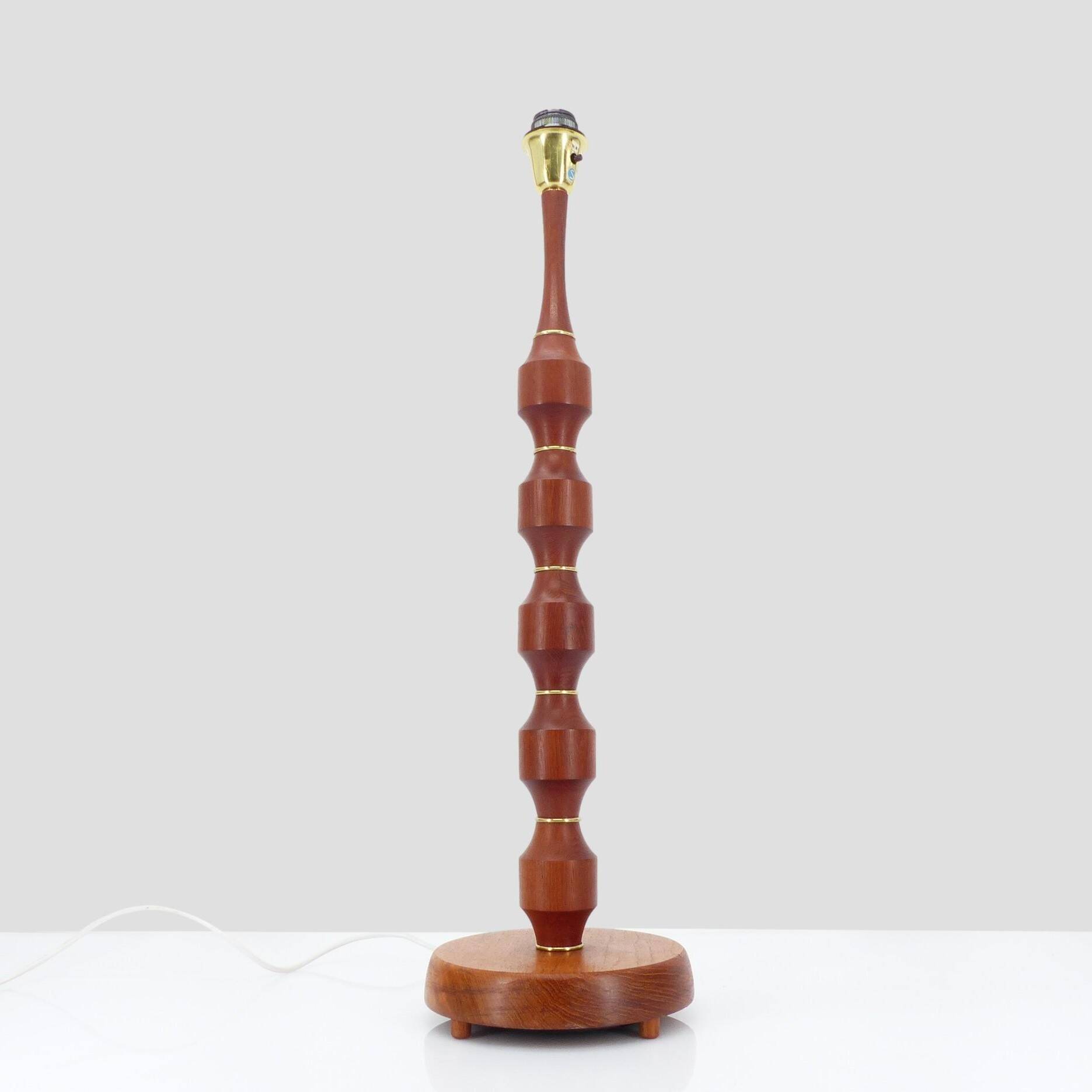Scandinavian teak floor lamp base, Möllers Armaturfabrik 1960