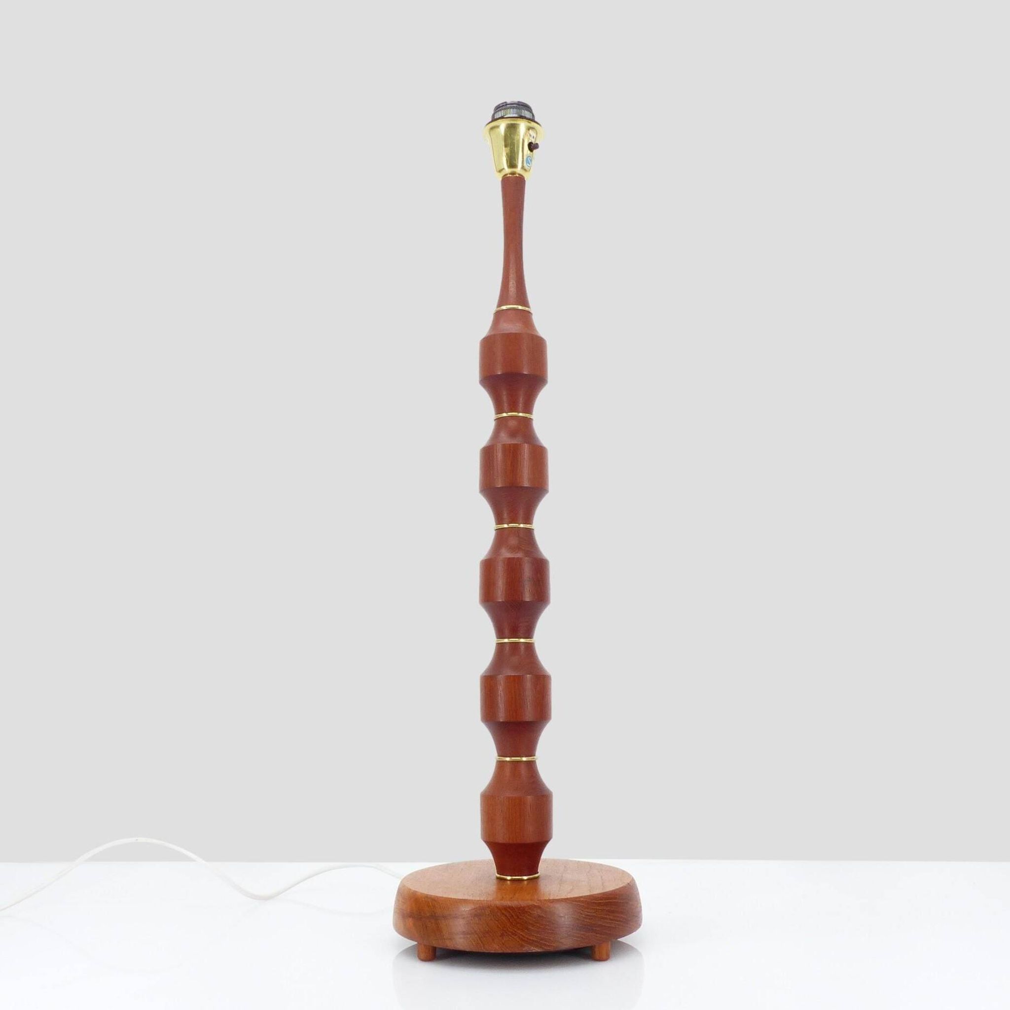 Scandinavian teak floor lamp base, Möllers Armaturfabrik 1960