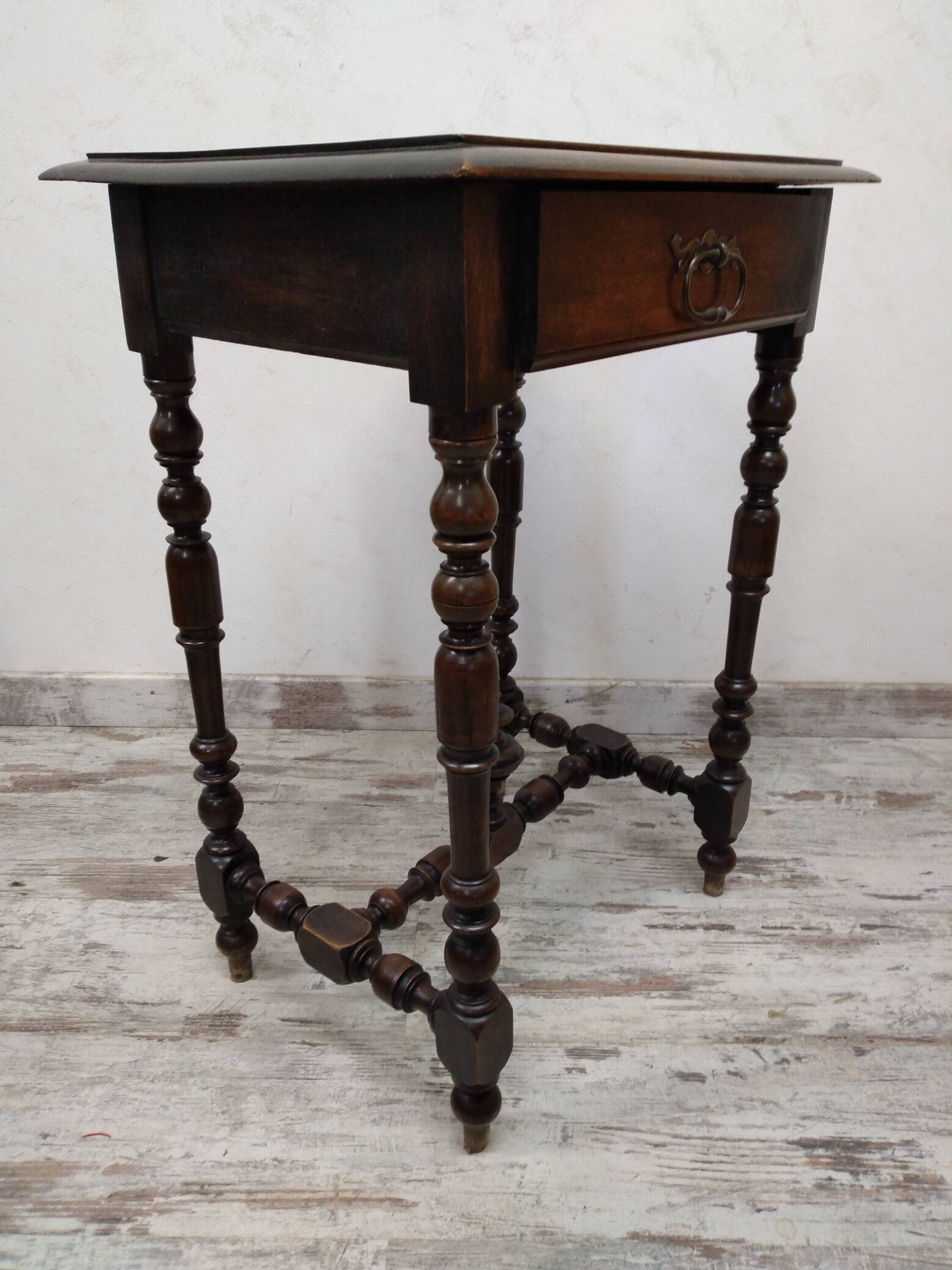 Side table / old harness