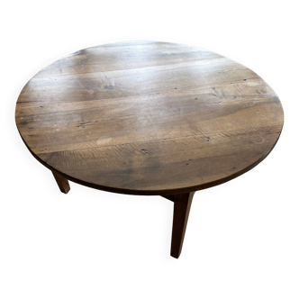 Round oak coffee table