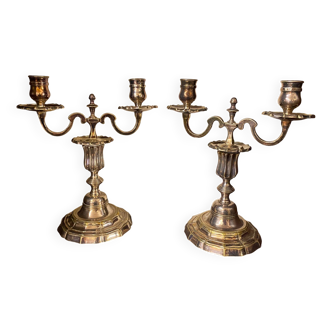 Paire de bougeoirs style louis xv metal argente double flambeaux