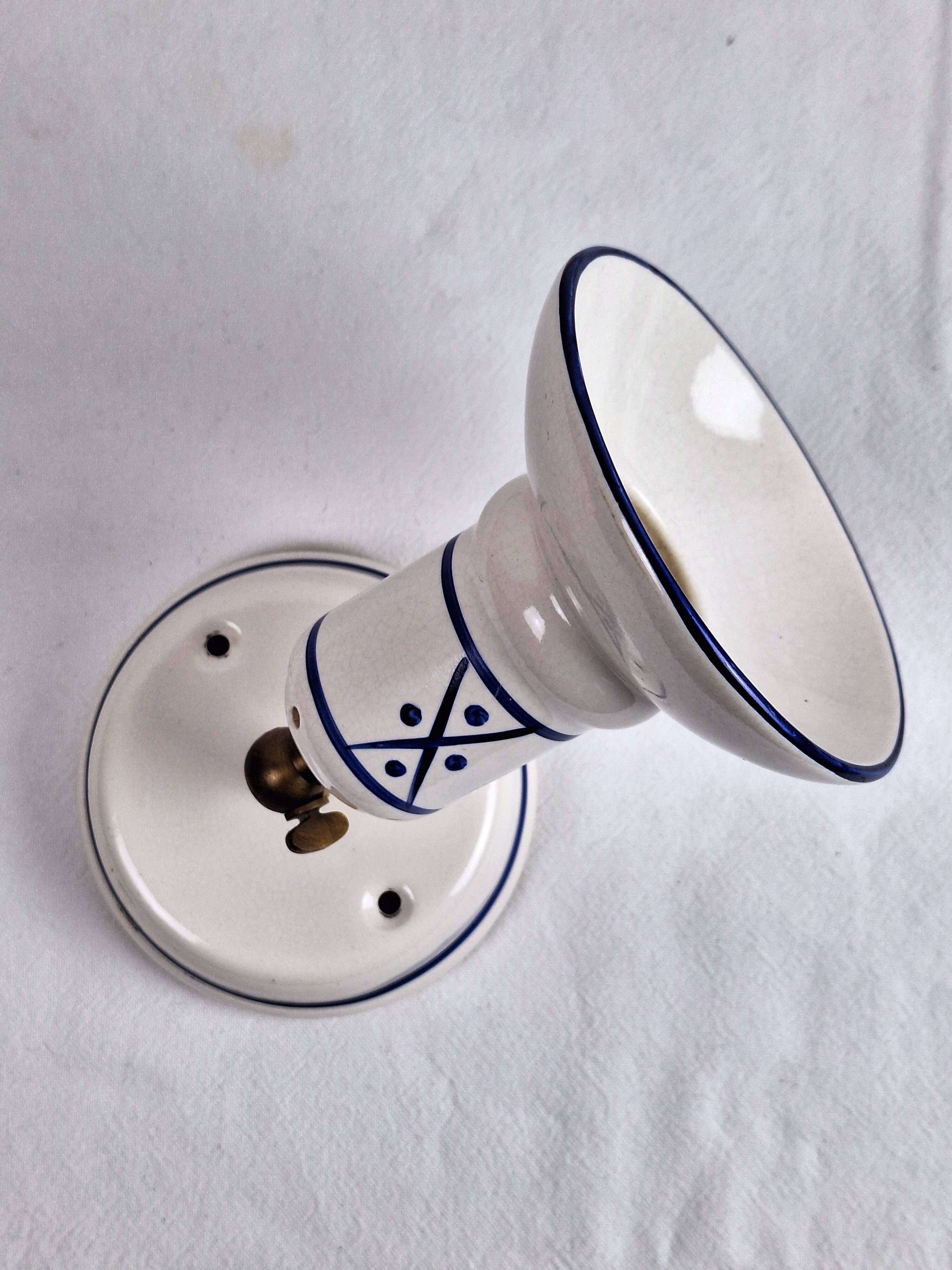 Rustic shabby kitchen ceramic spotlight