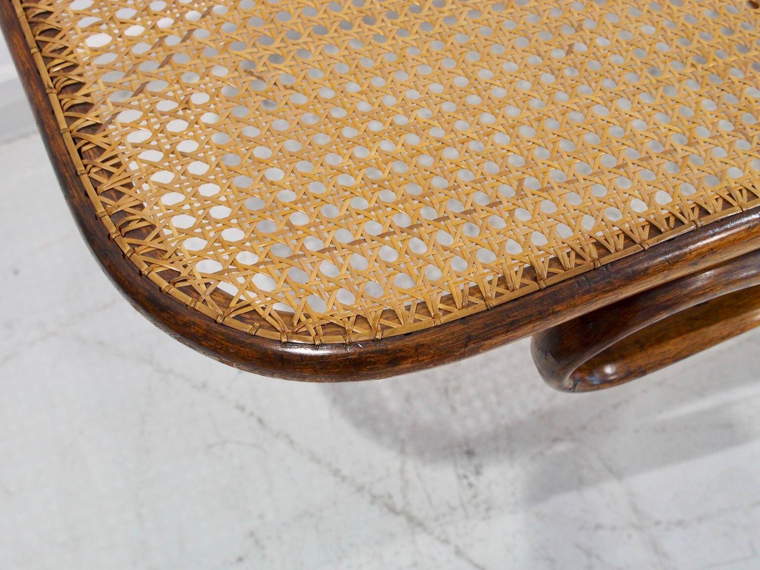 Thonet rocking chair, model 7500