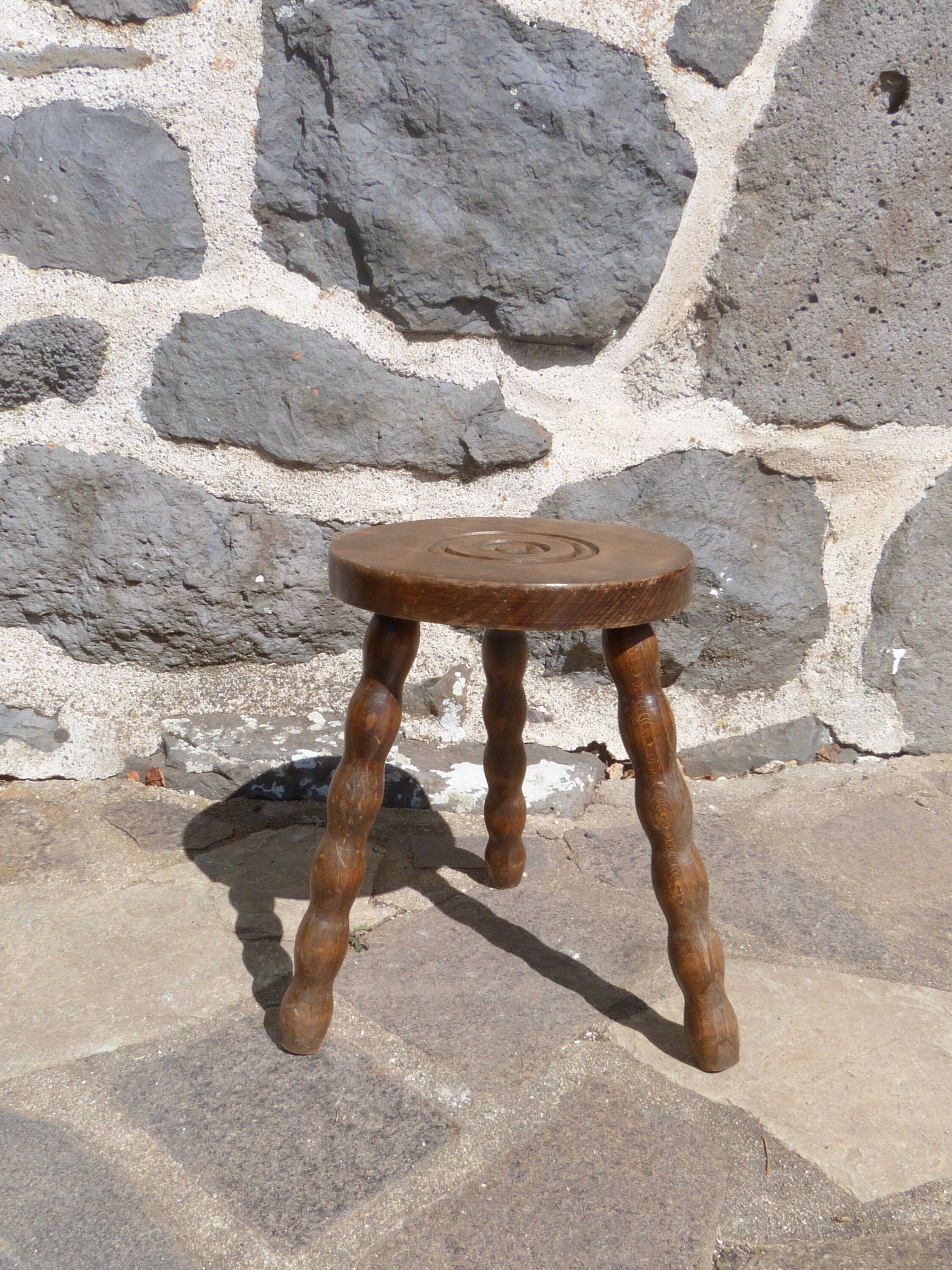 Tripod stool in turned wood