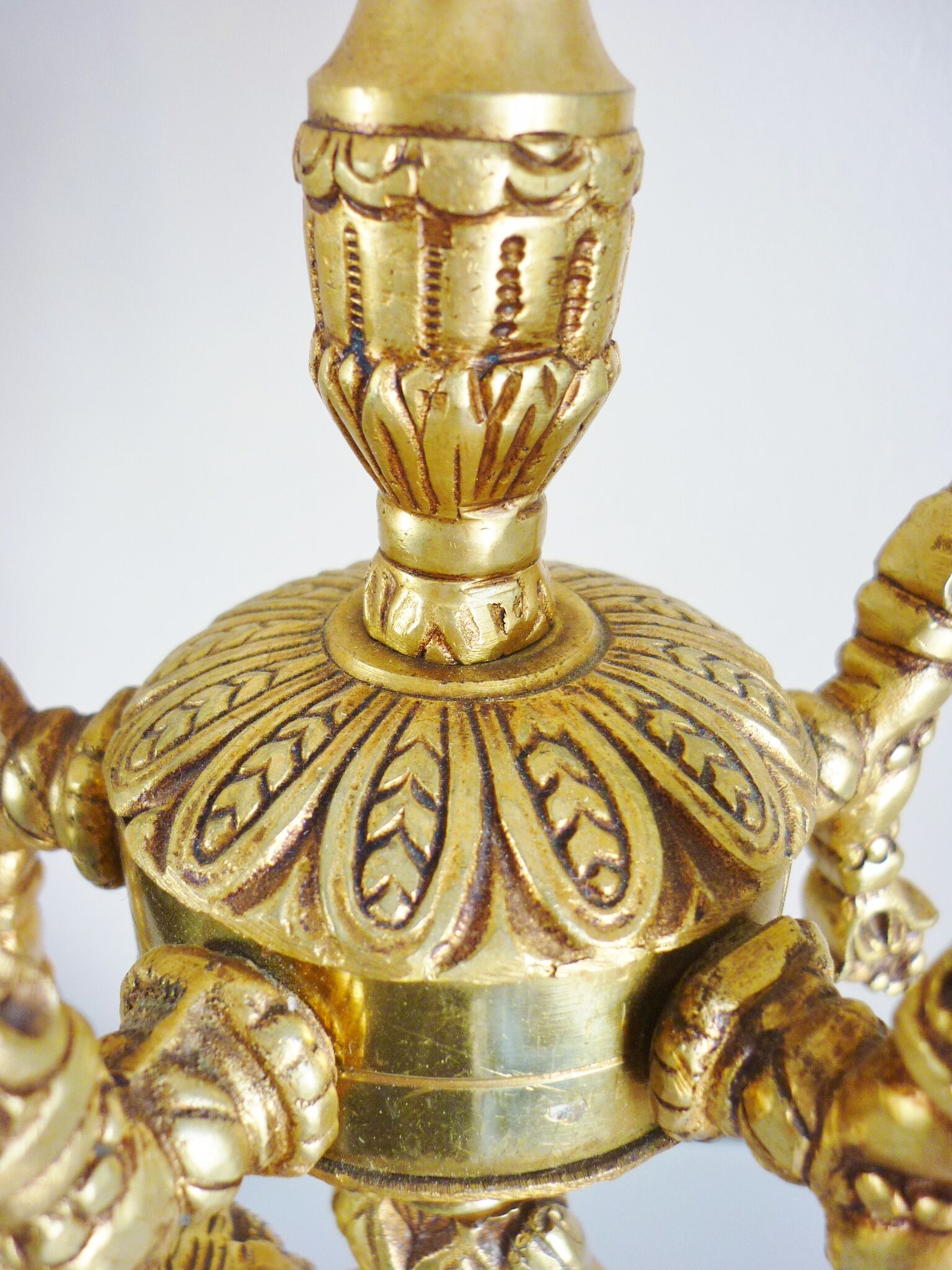 Candelabra, 6-pointed candlestick, marble, bronze, putti decoration, putto