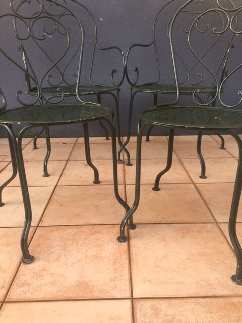 Sets of 2 chairs and 2 garden armchairs in wrought iron DU XXéme