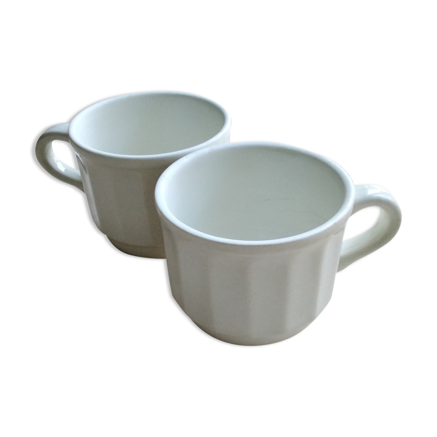 Pair of cups