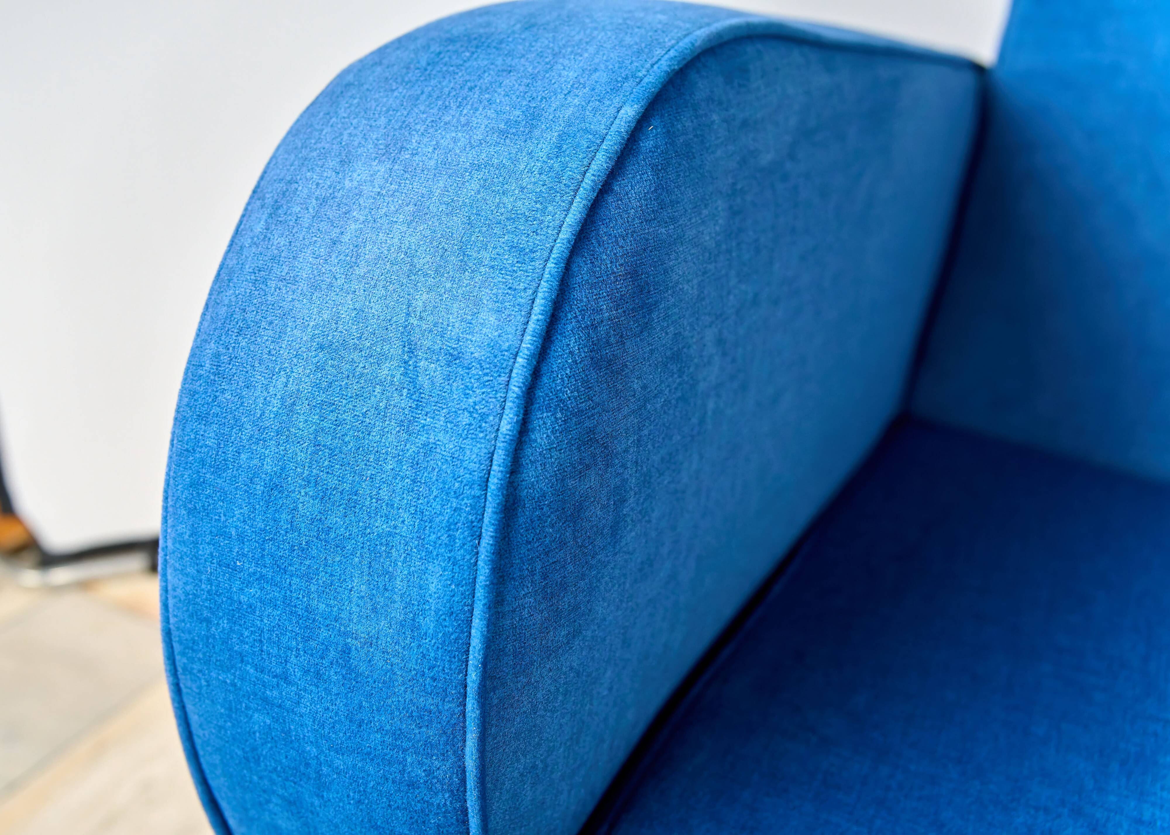 Catalogue art deco sofa H-363 designed by Jindrich Halabala for UP Zavody.