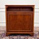 Bar Chesterfield anglais classique avec tabourets de bar