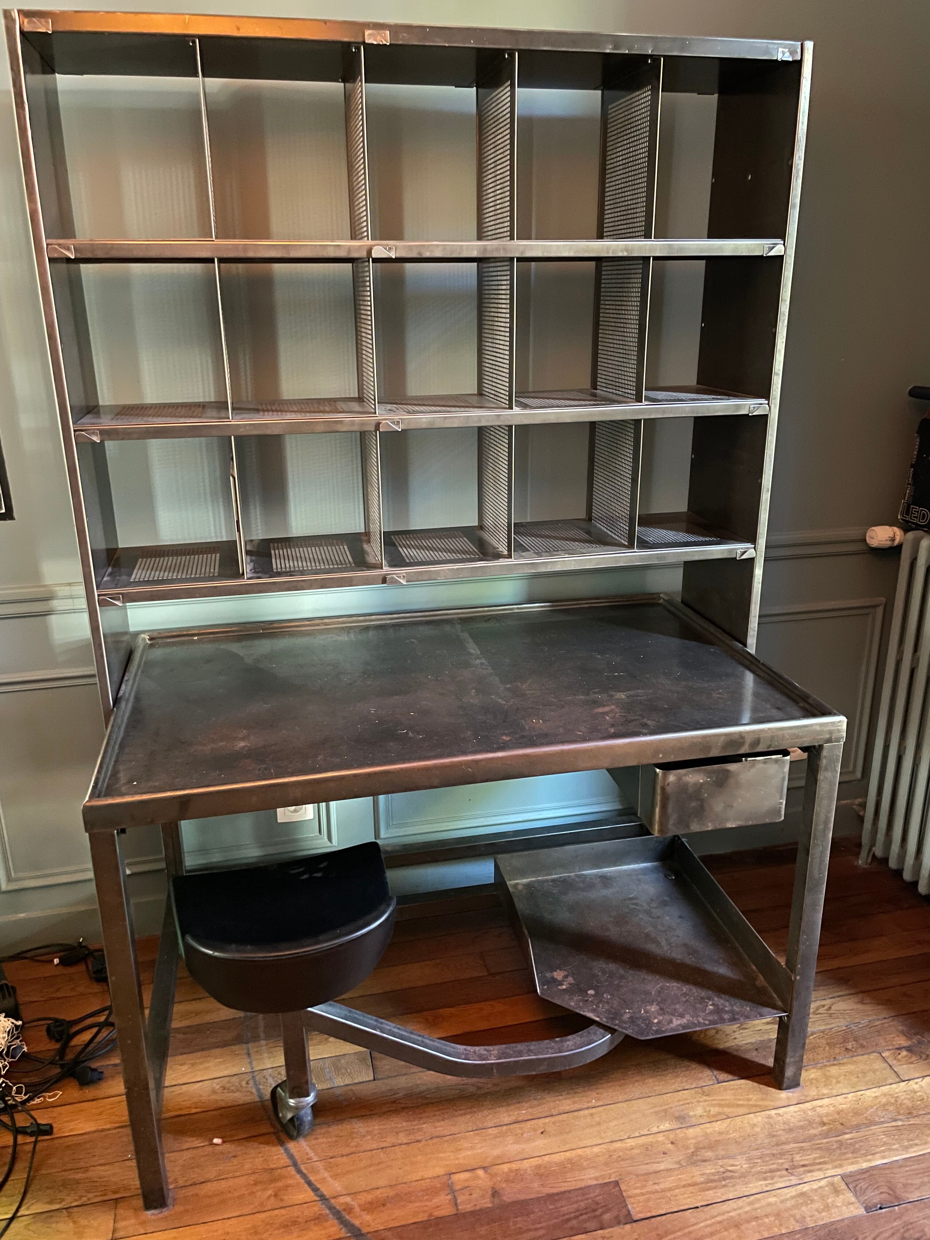 Bureau de postier