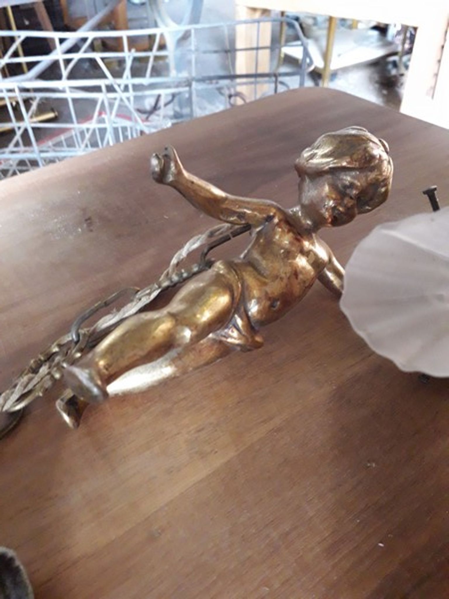 Hanging chandelier / bronze angel dore ep 1940/50