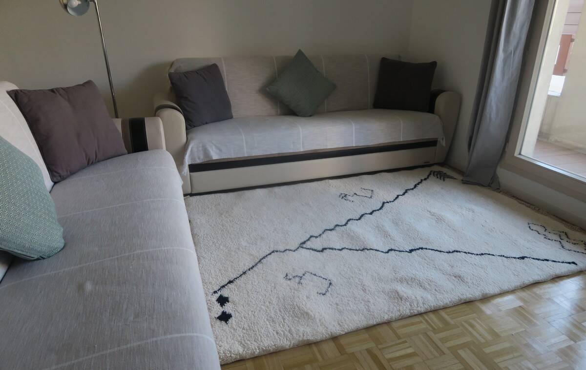 Handmade white-black boujaad rug size 250cm×150cm