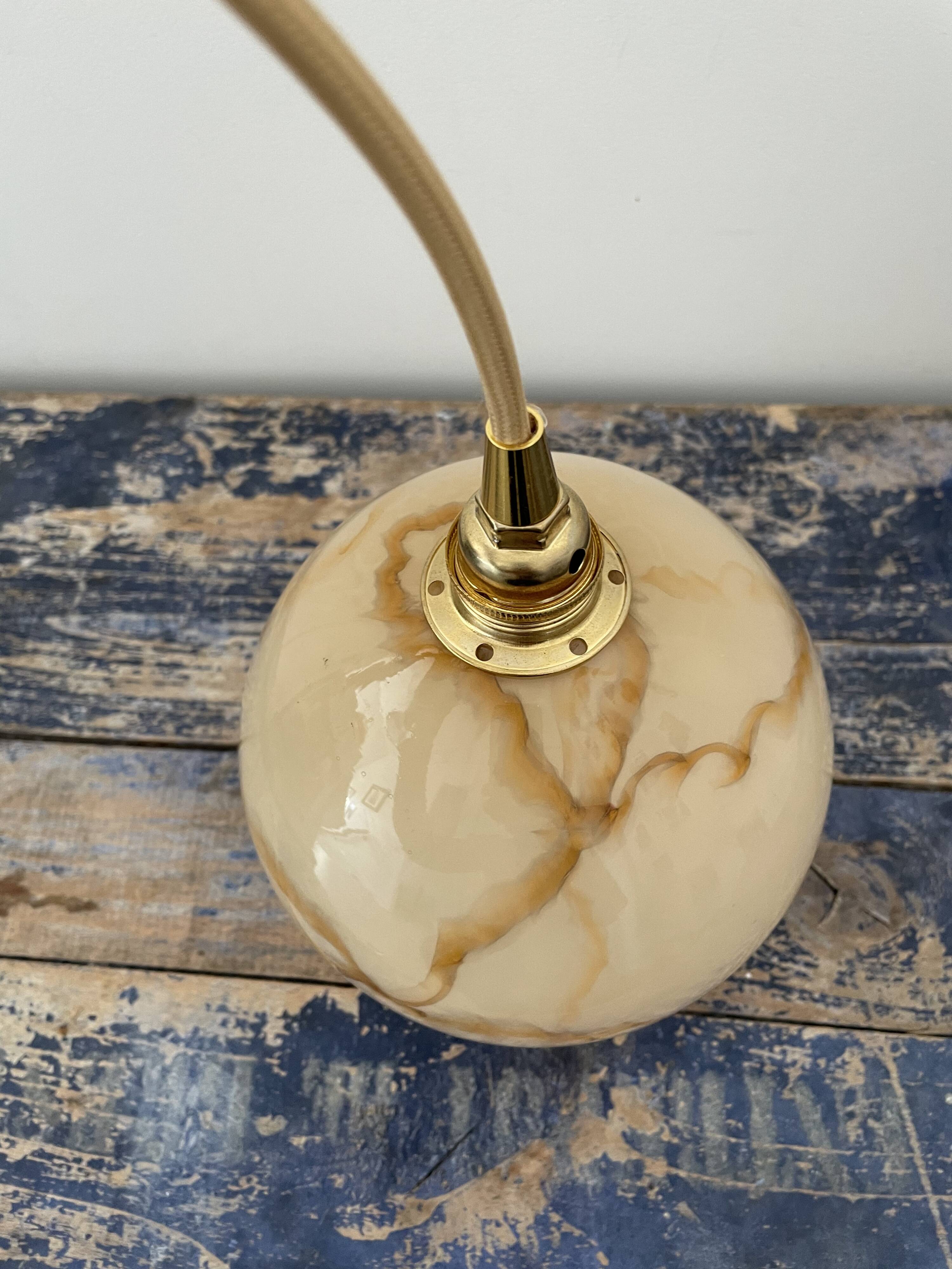 Art Deco walking lamp in marbled beige opaline
