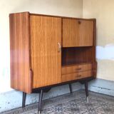 Scandinavian vaisselier