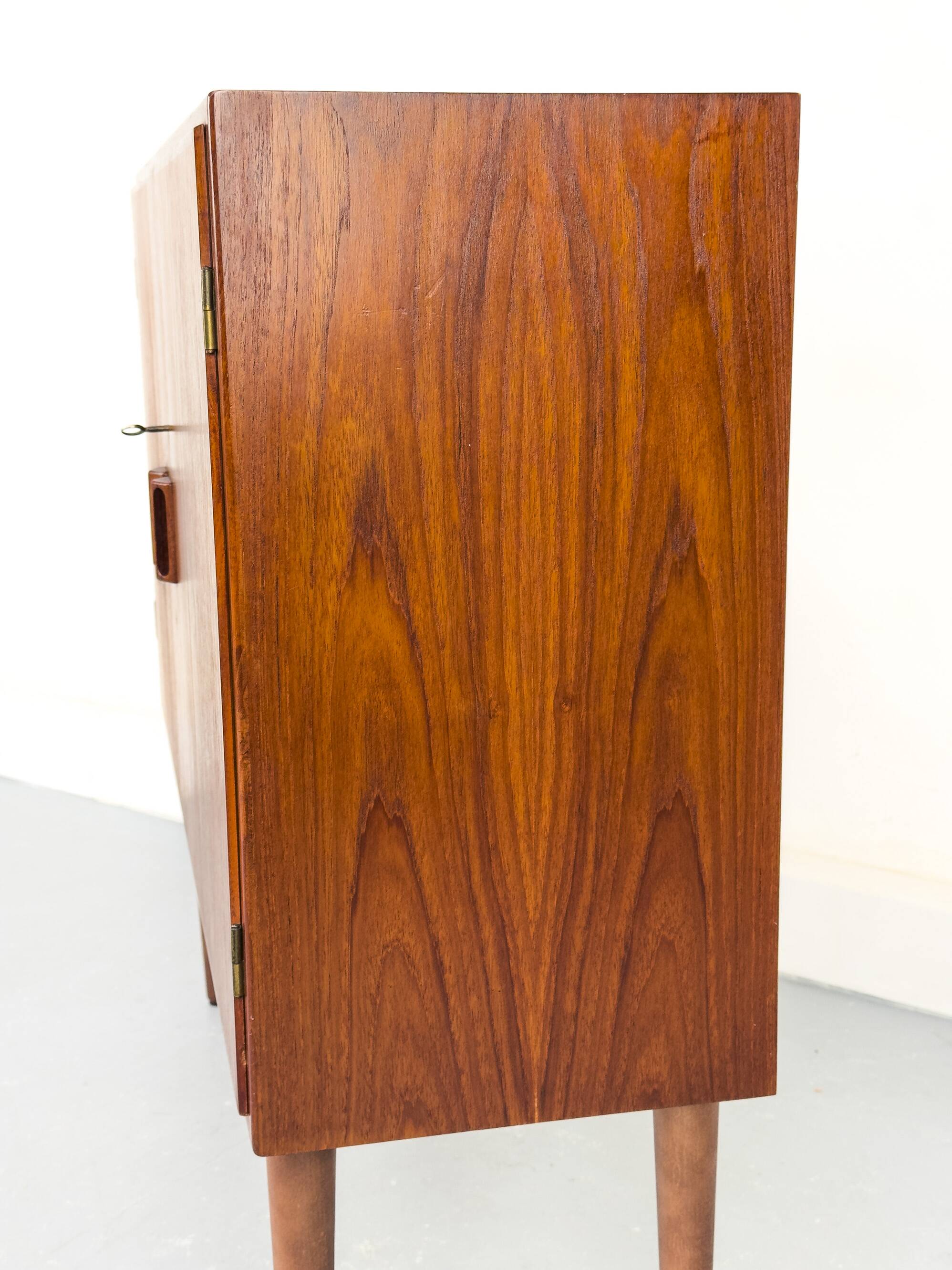 Danish Sideboard in Teak by Børge Mogensen for Søborg Møbelfabrik, 1960s