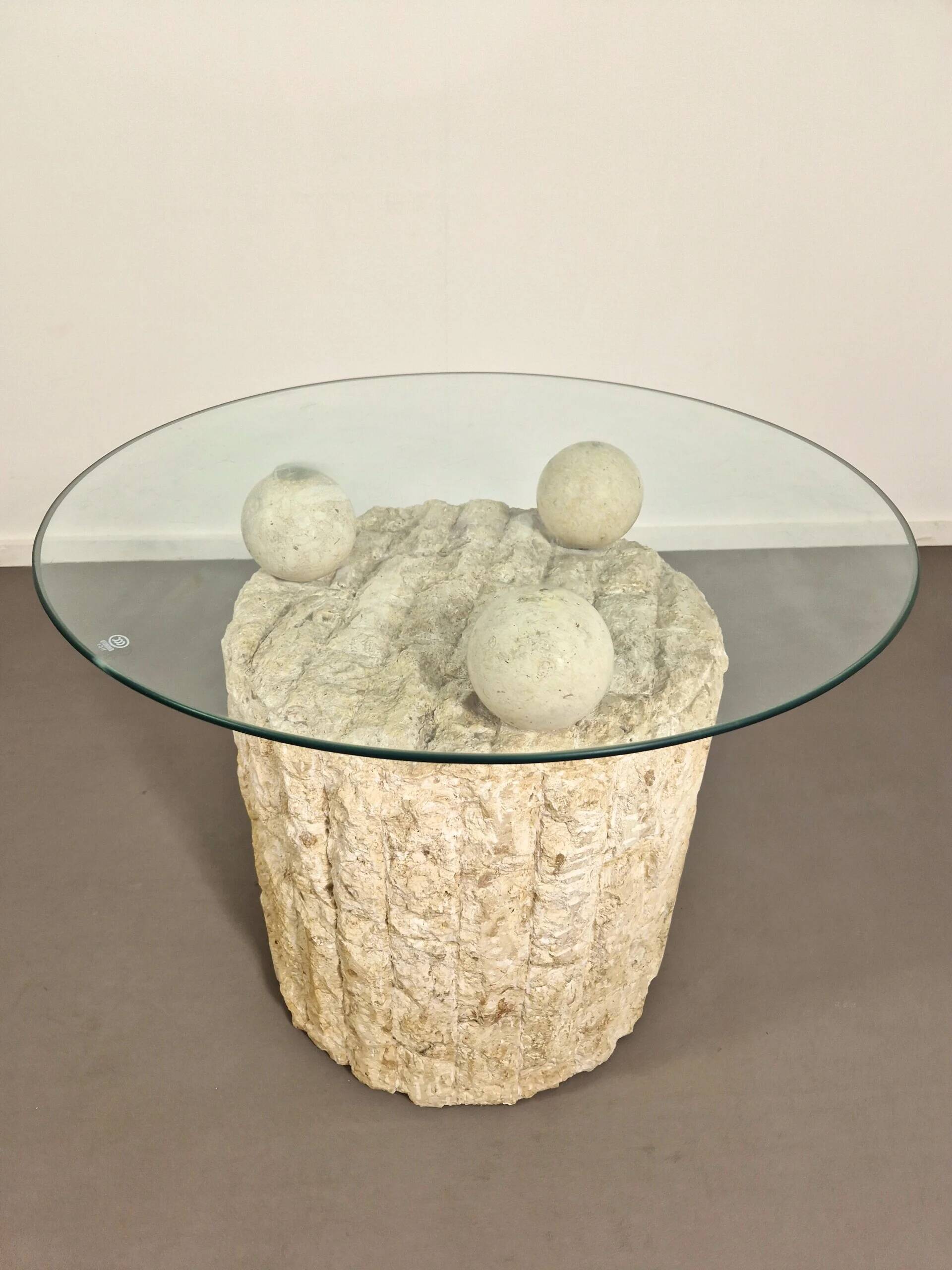 Fossil stone coffee table | Magnussen Ponte | 1980s