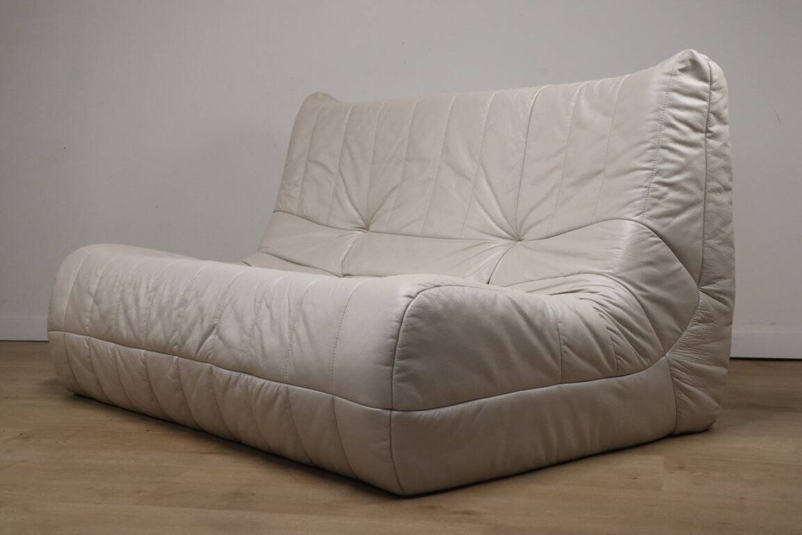 Vintage 2 seater leather sofa, 1970