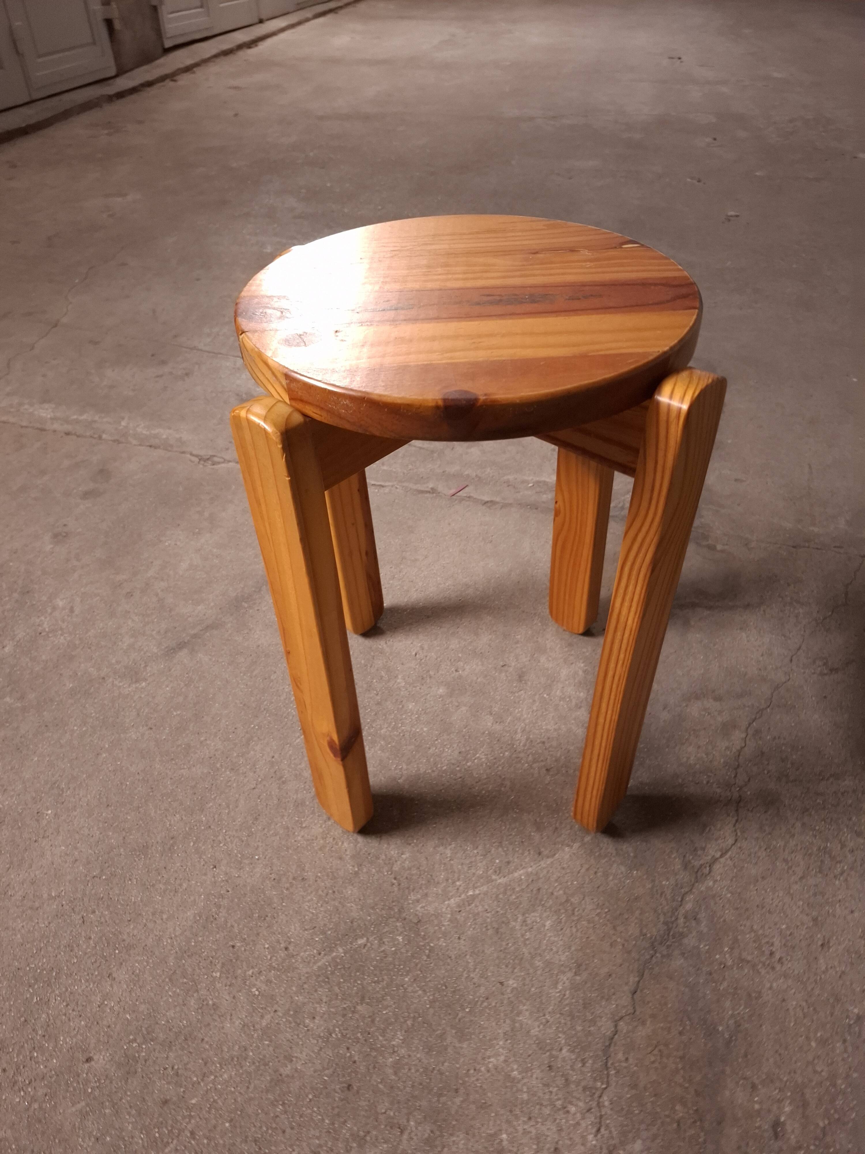Tabouret en pin vintage