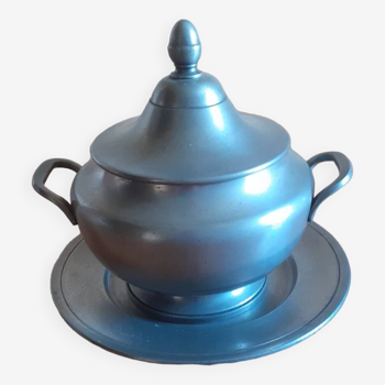 Pewter tureen