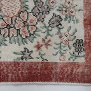 Coral red farmhouse floral rug 206x112cm
