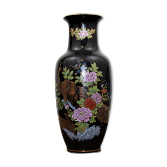 Asian vase