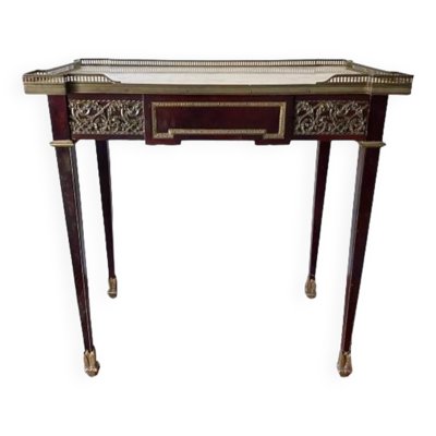 Table de salon , bureau style Louis XVI en bois, marbre et laiton