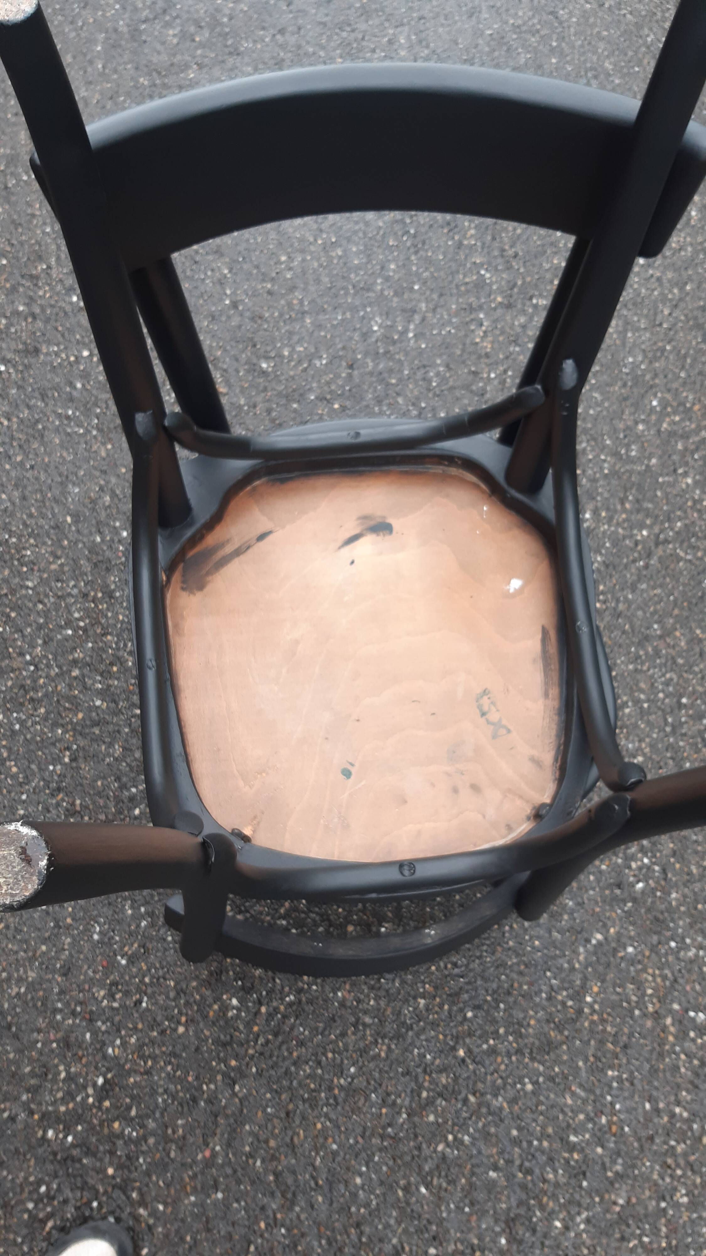 Set of 2 vintage bistro chairs