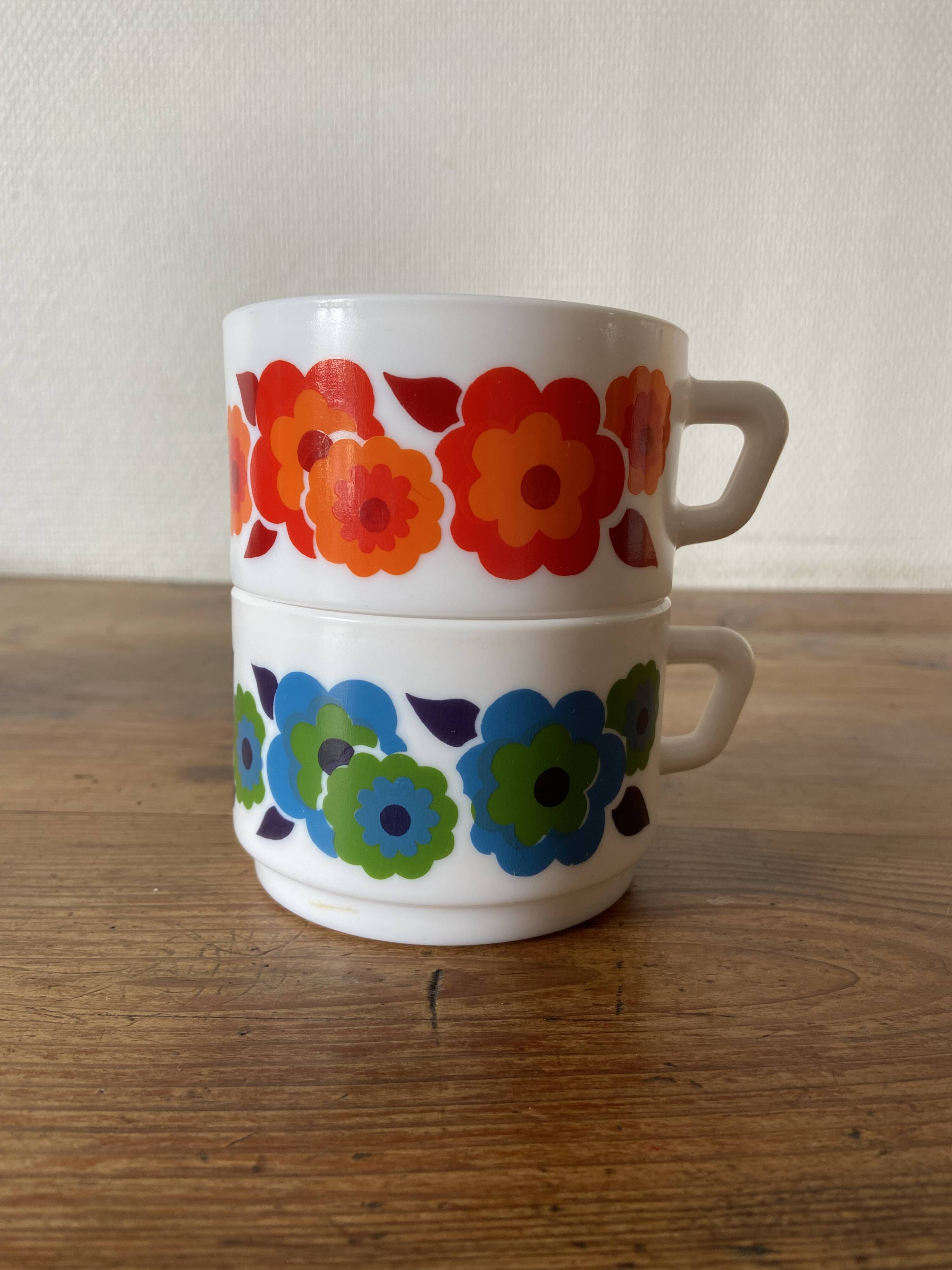 Duo de tasses arcopal vintage années 80, motif Lotus
