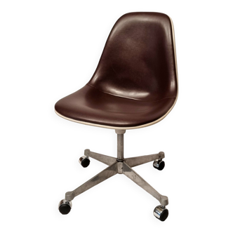 Chaise de bureau de Charles et Ray Eames pour Herman Miller - Fibre de Verre - Ca 1960