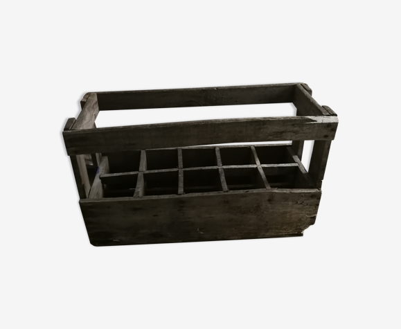 Range bouteille en bois