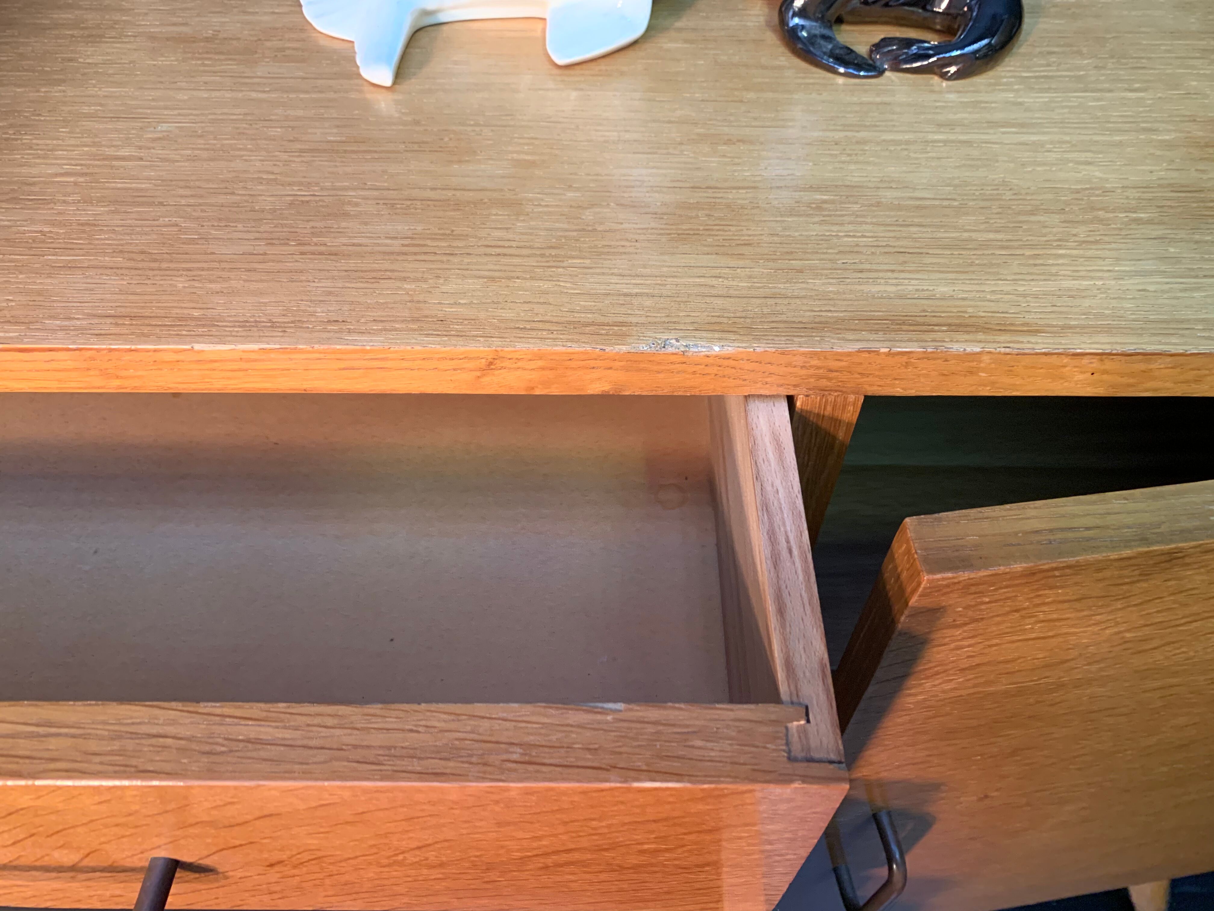 Vintage dresser 1950