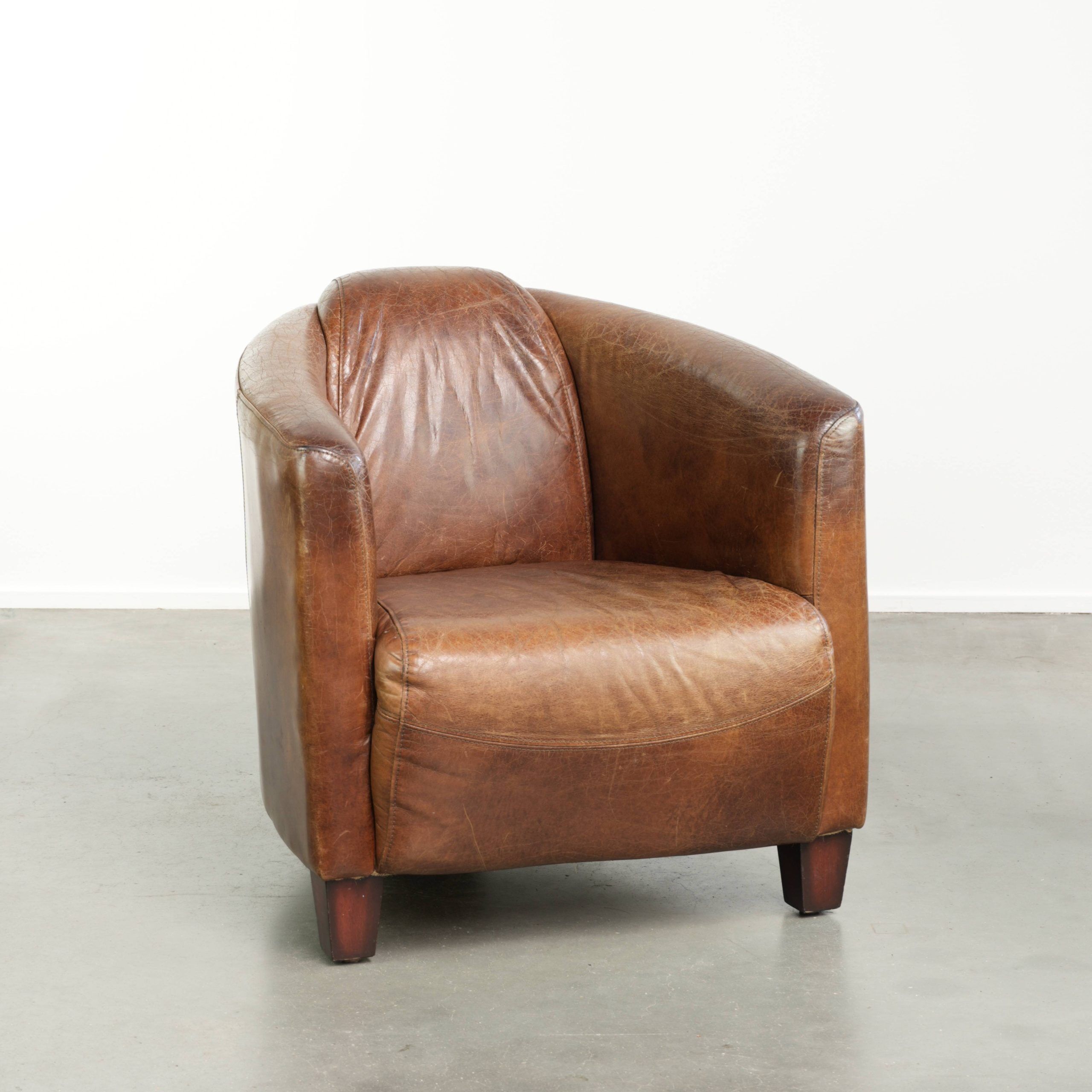 Fauteuil aviateur en cuir de vachette de couleur cognac