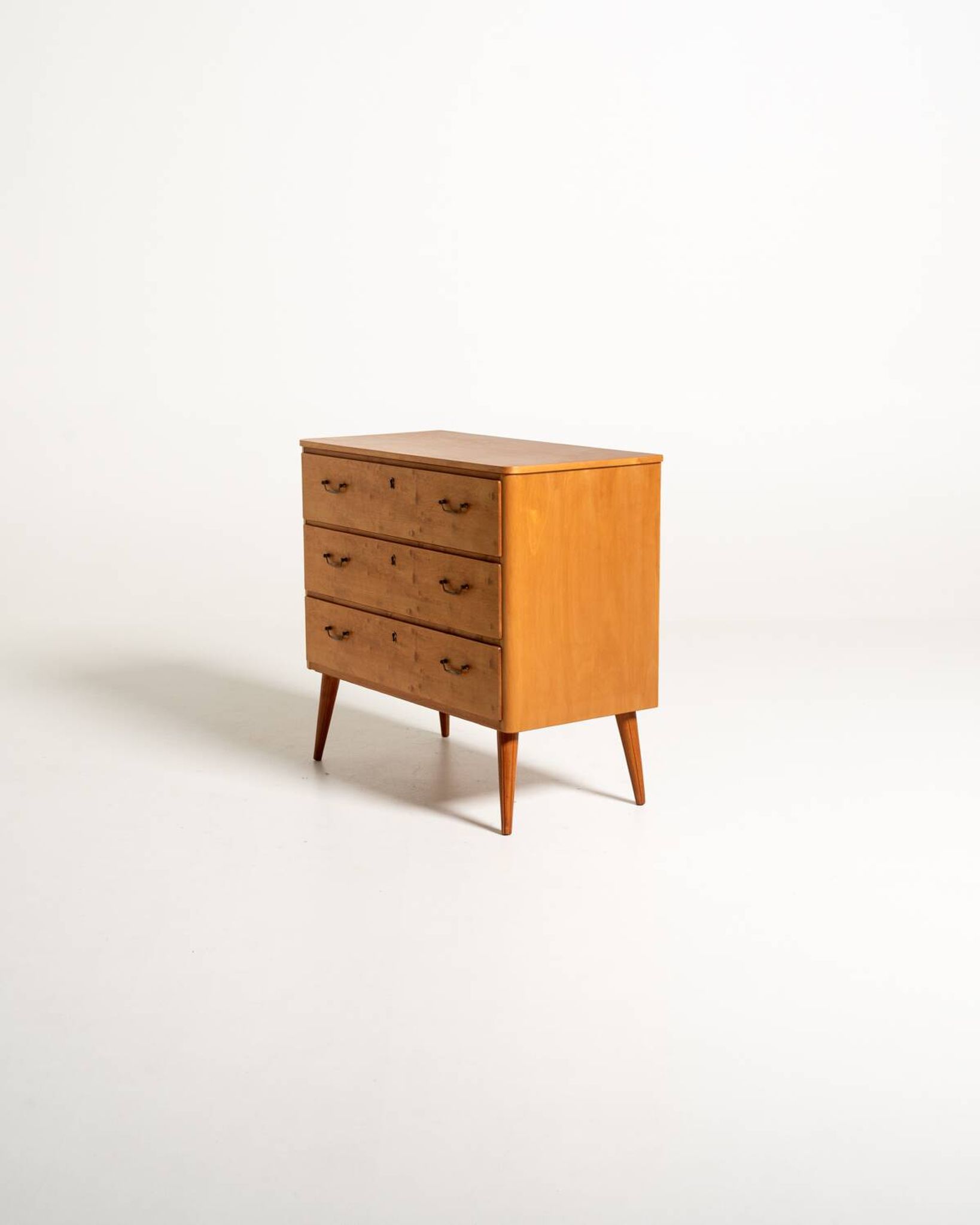 Commode en bouleau suédois, années 1950