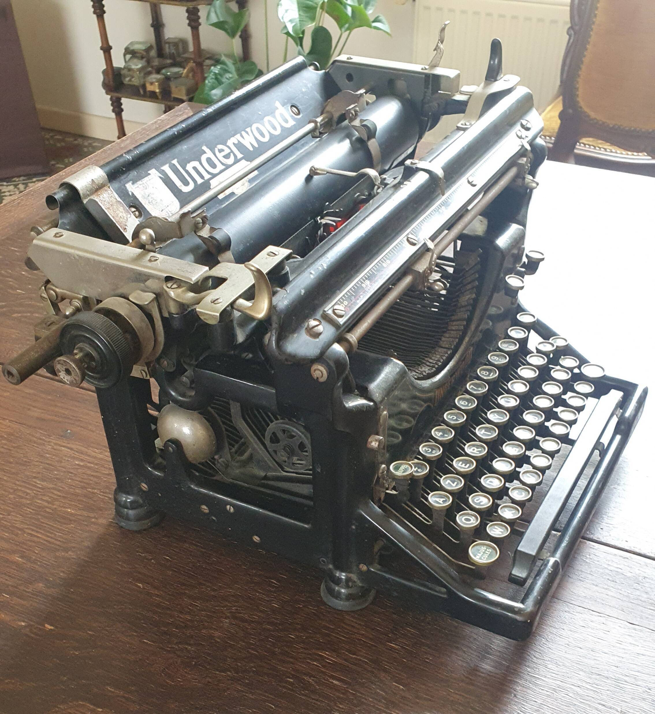 Underwood N°3 Typewriter