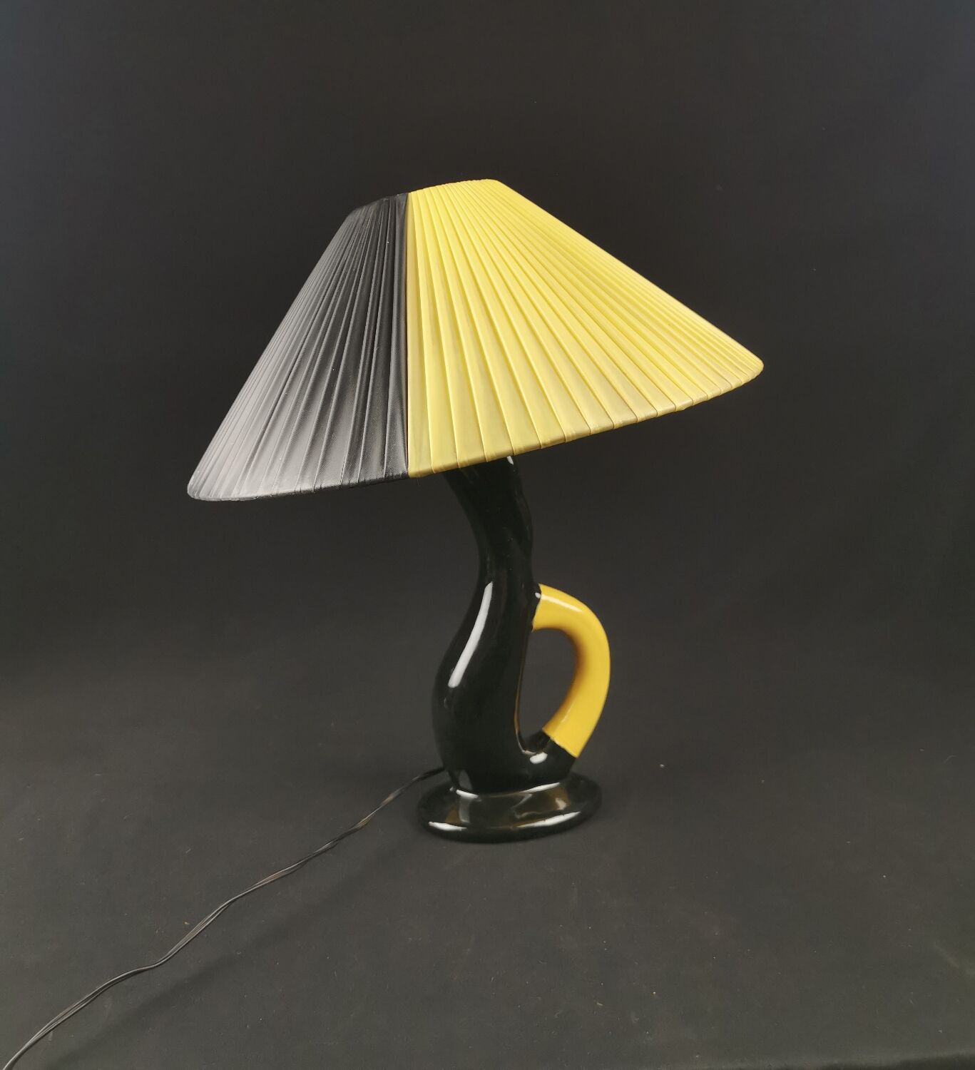 Bedside lamp vintage ceramic black and yellow
