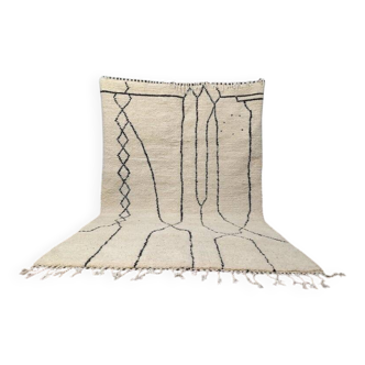 Handmade traditional pure natural wool rug size 200 x 300 cm