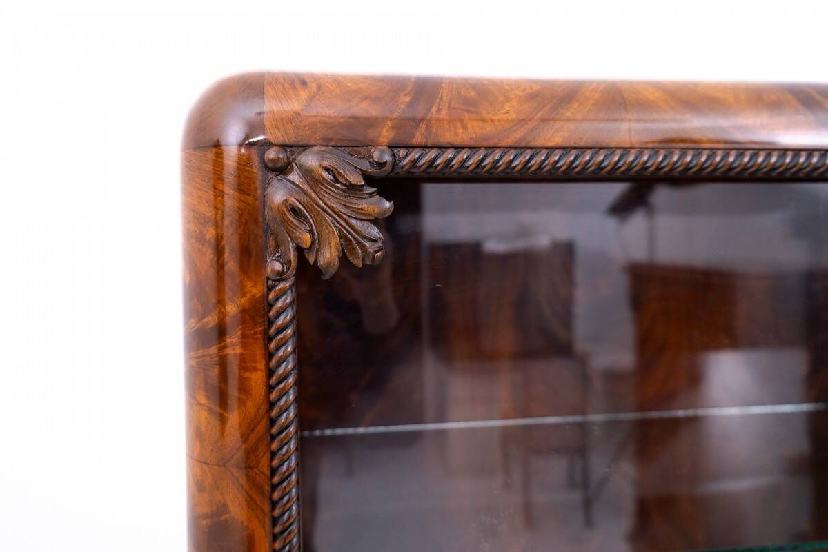 Display cabinet, Poland, circa 1930. RESTORED.