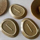 3 stoneware cups