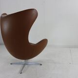 Arne Jacobsen Egg chair in cognac leather for Fritz Hansen